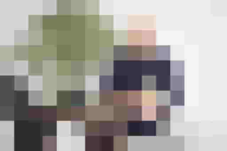 Alec Hager spricht während des BikeTalks über nachhaltige Mobilität und Radfahren.