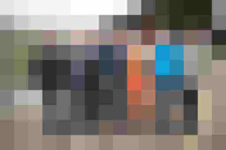 Eröffnung der neuen Radabstellanlagen mit Radfahren und Prominenten im Flachgau.