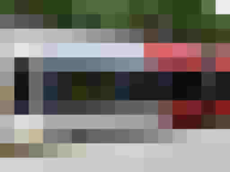 ÖBB Zug mit Fahrradstellplatz, ideal für nachhaltige Mobilität in Salzburg.