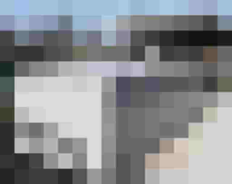 Neue Radboxen zur Sicherheit von Fahrrädern an der Haltestelle Puch-Urstein.