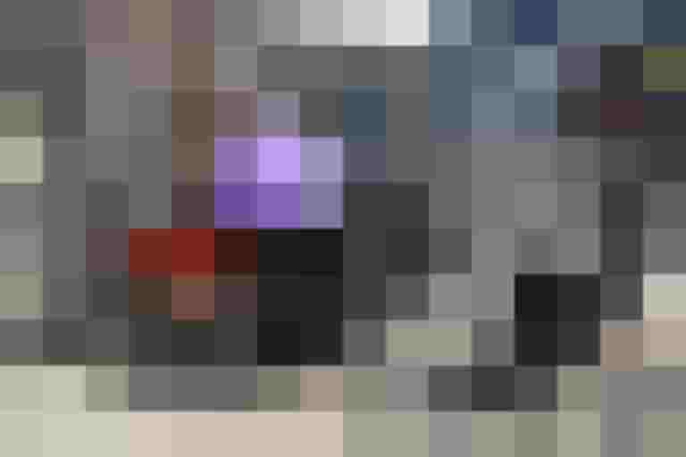 Lastenräder und Fahrradanhänger mit lila Ballons in Salzburg, förderfähig durch die Stadt.