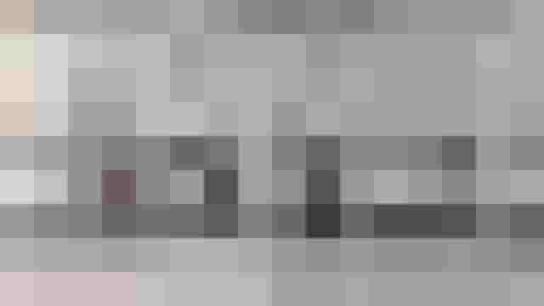 Überdachte Radständer in Salzburg bieten Platz für sechs Fahrräder ohne Befestigung.