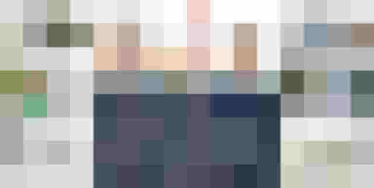 Kinder und Jugendliche auf ihrem sicheren Schulweg, Fahrräder und Verkehrssicherheitsthemen.