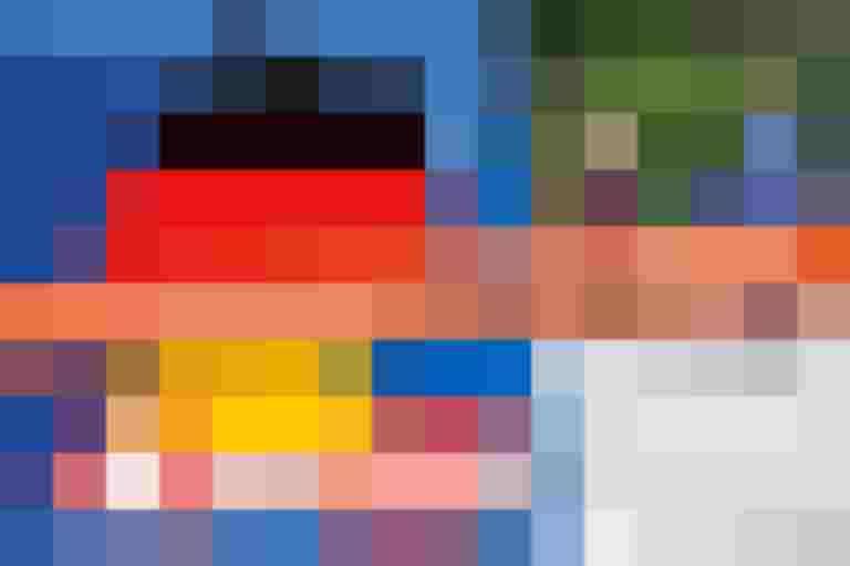 D-A-CH-Schulwettbewerb für kreative Kindersicherheitsideen mit Kindern auf dem Zebrastreifen.