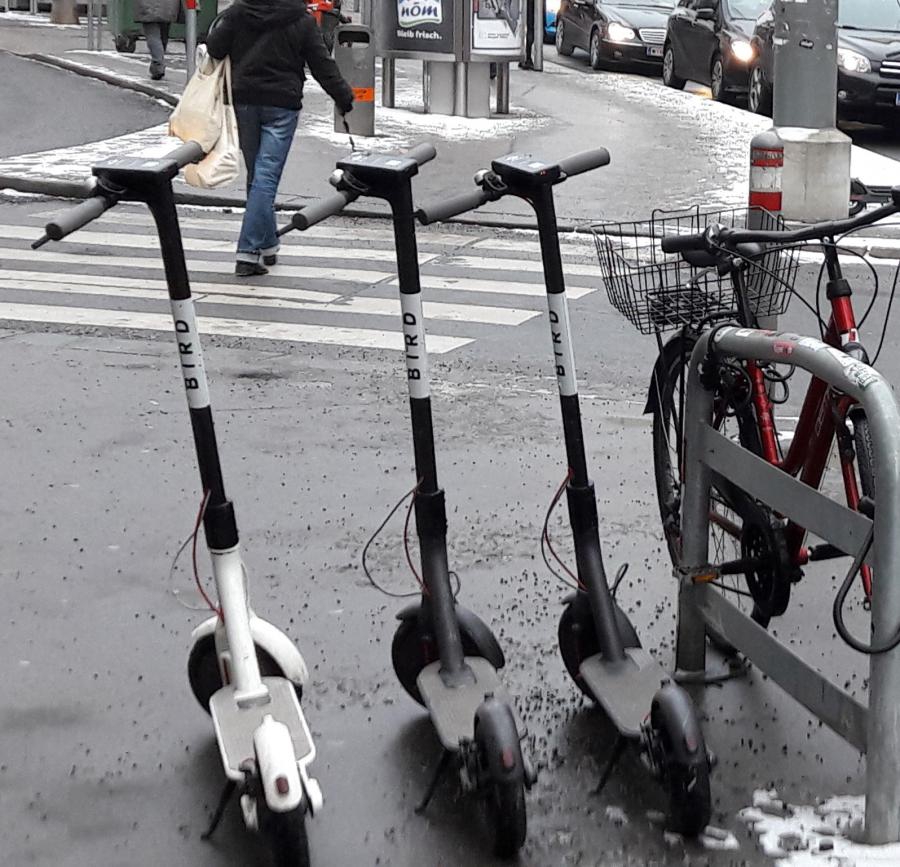 1. 6. 2019: 31. StVO-Novelle: E-Scooter gelten als Fahrräder