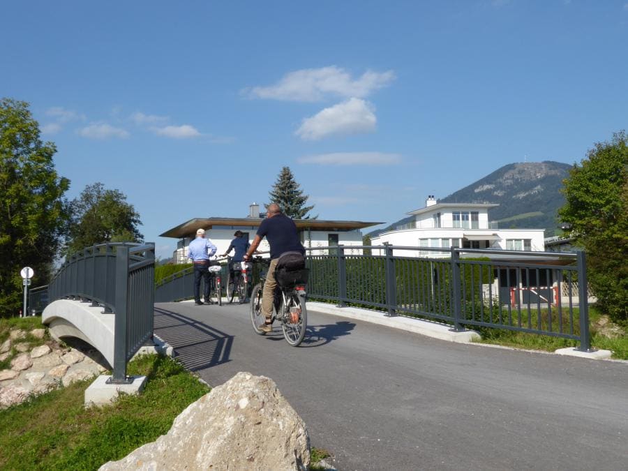 neue Geh- und Radbrücke in Elsbethen