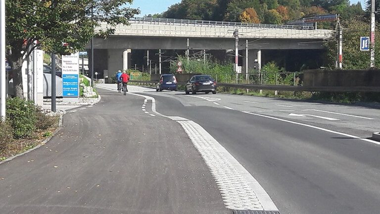 neuer Geh- und Radweg Carl-Zuckmayr-Straße (Salzburg Sam)
