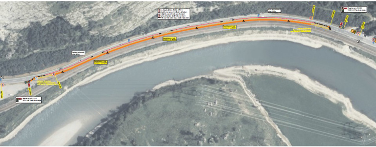 Luftbild mit Sanierungsplan am Paß Lueg entlang der B159 mit markierter einspuriger Verkehrsführung